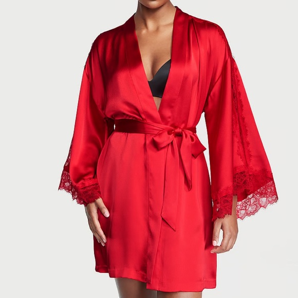 Victoria's Secret Other - Victoria Secret Inset Robe